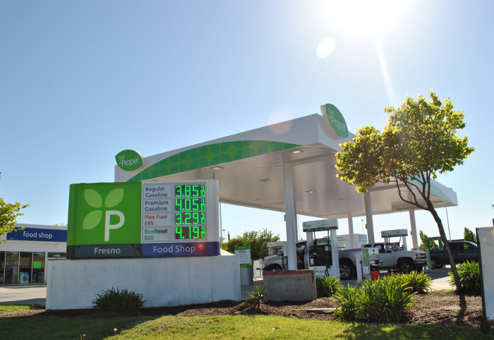 Alternative fuels and solar EV stations in Fresno